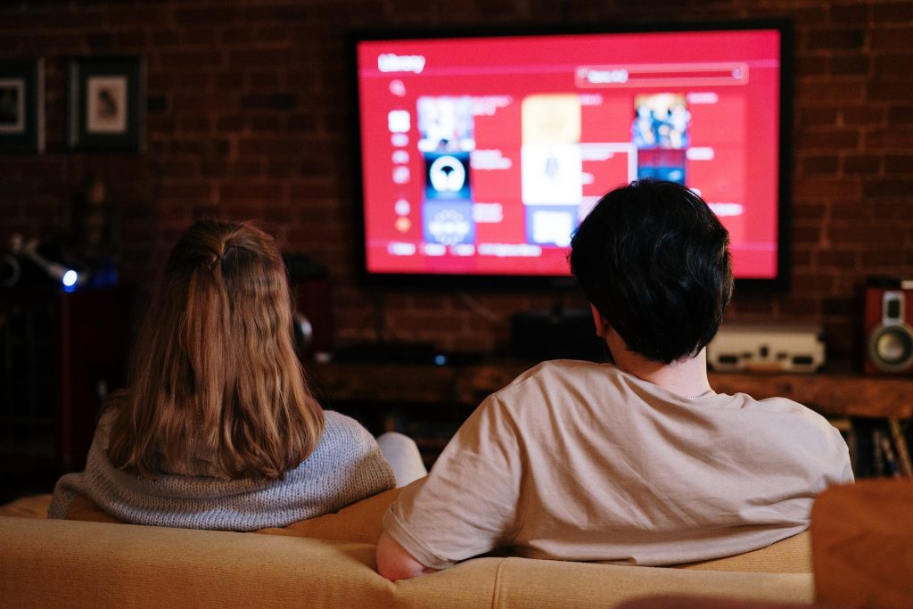 Qual a melhor smart TV? Descubra agora e veja dicas para comprar a sua!
